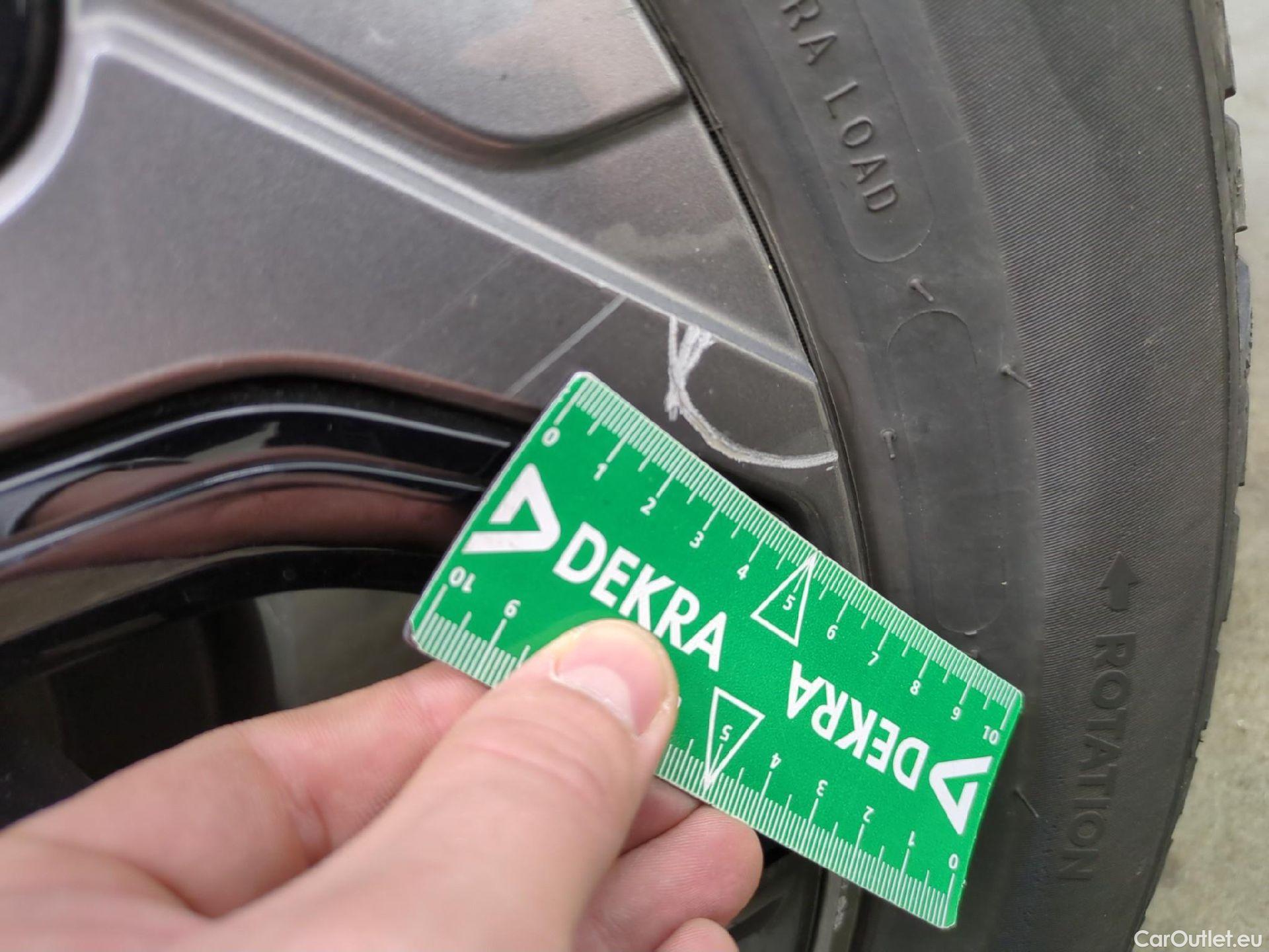  Citroen  C4  X Feel Pack 1.2 PureTech 130CV BVA8 6E #16