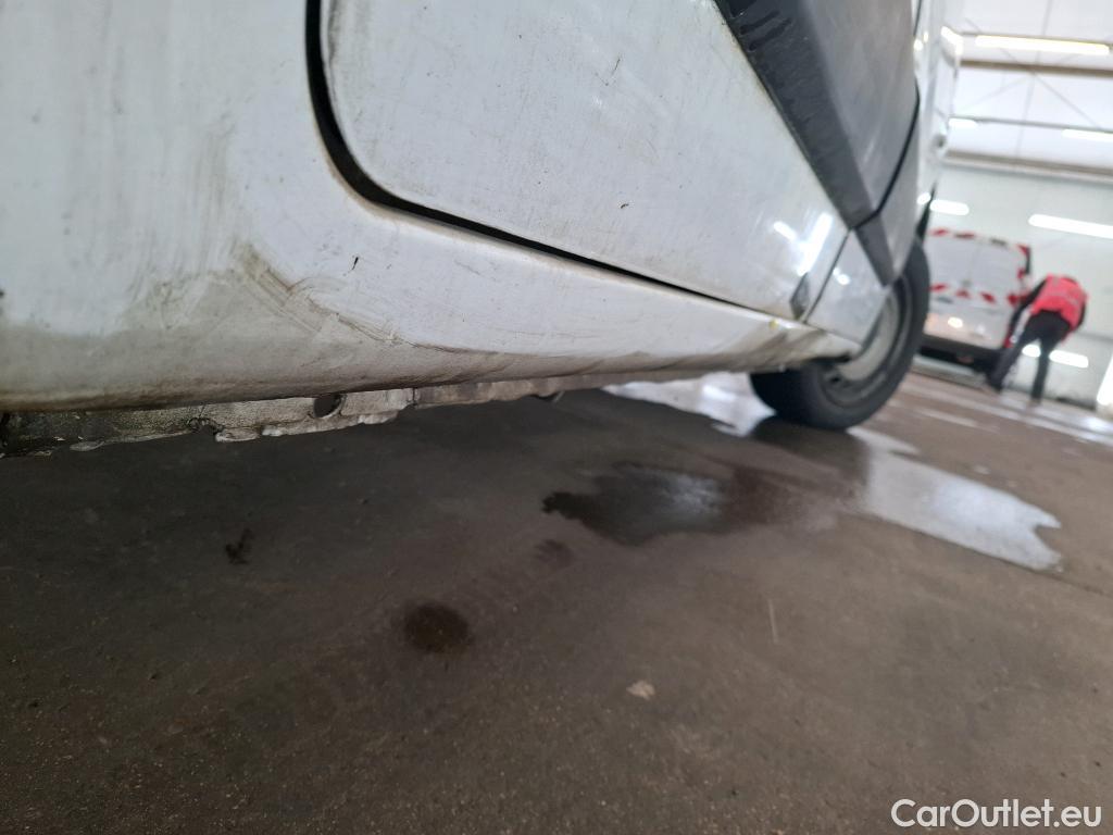  Citroen  Berlingo  Fourgon Club M 650 1.5 BlueHDi 75CV BVM5 E6dT #2