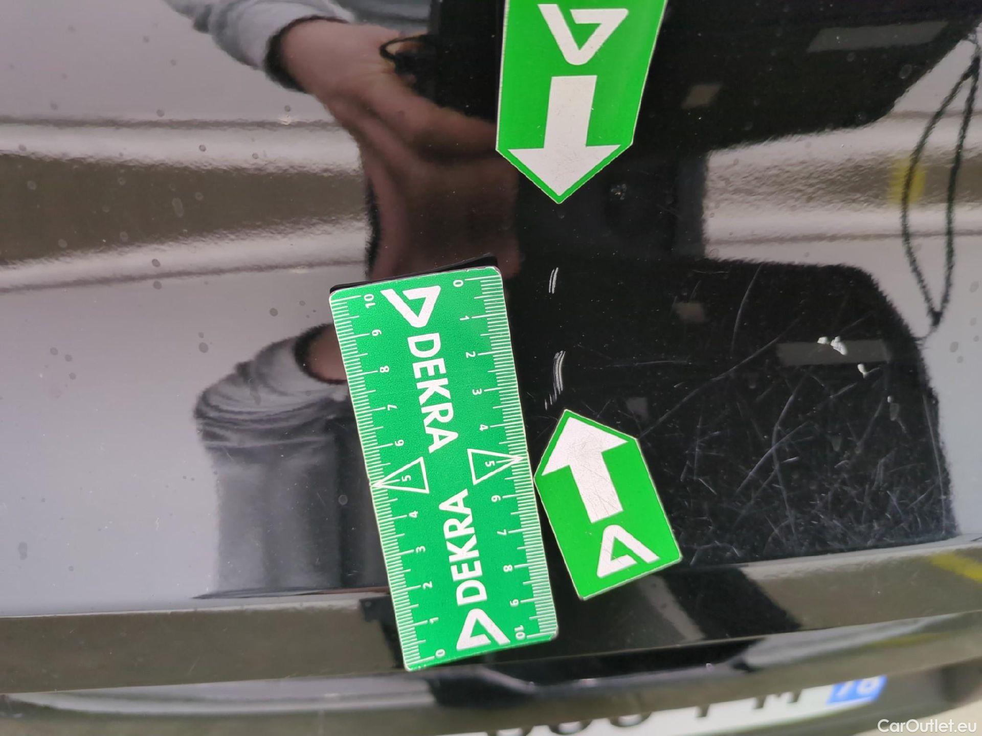  Citroen  C4  X Feel Pack 1.2 PureTech 130CV BVA8 6E #42