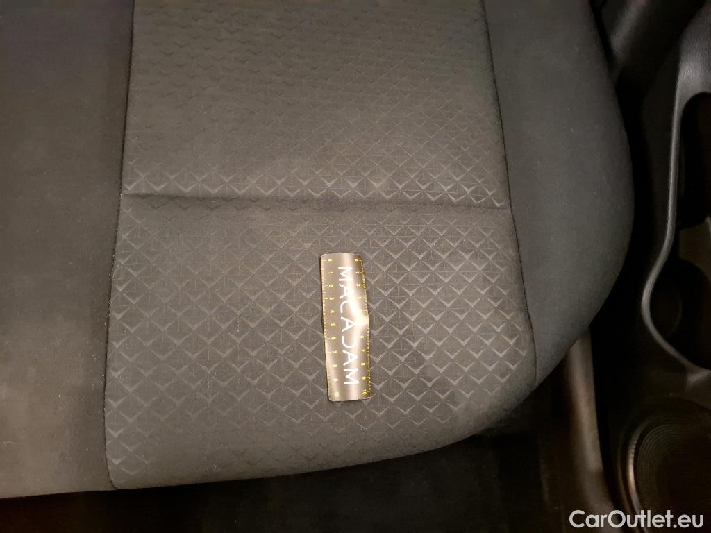  Nissan  Juke NISSAN  / 2019 / 5P / Crossover DIG-T 114 BVM6 Acenta #36