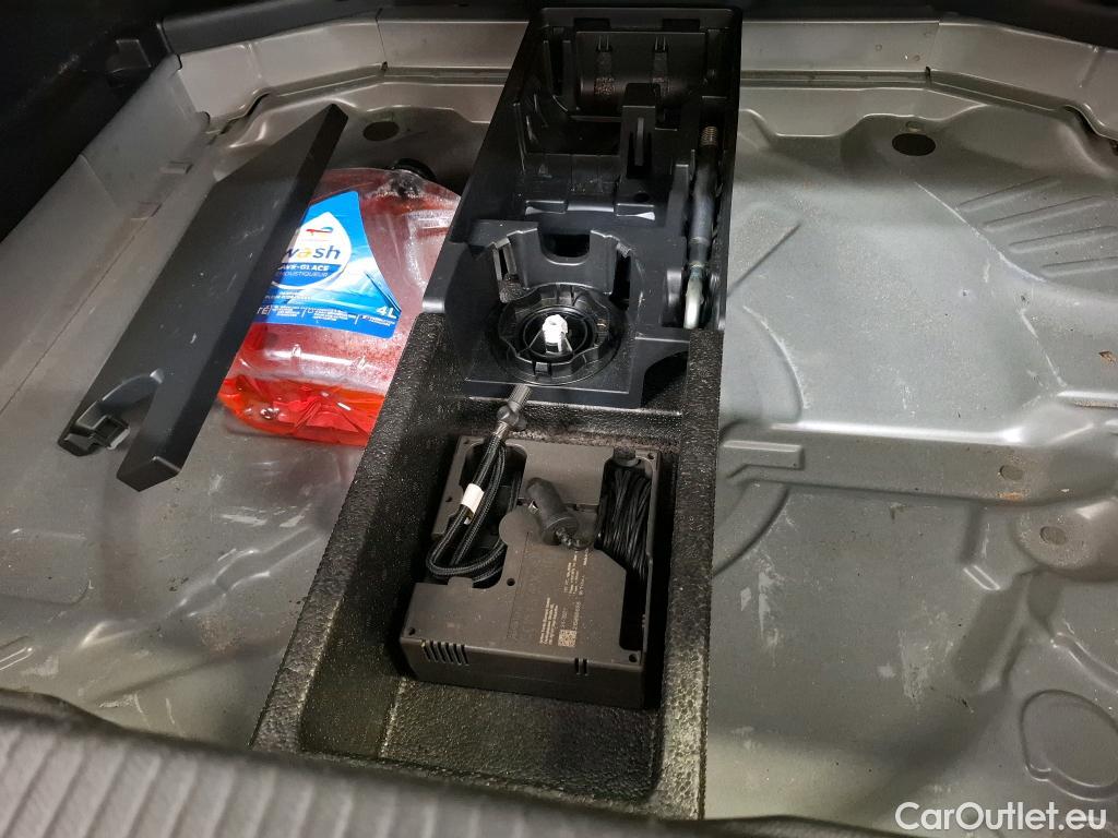  Opel   Grandland X Grandland X Elegance Business 1.5 130CV BVA8 E6d #29