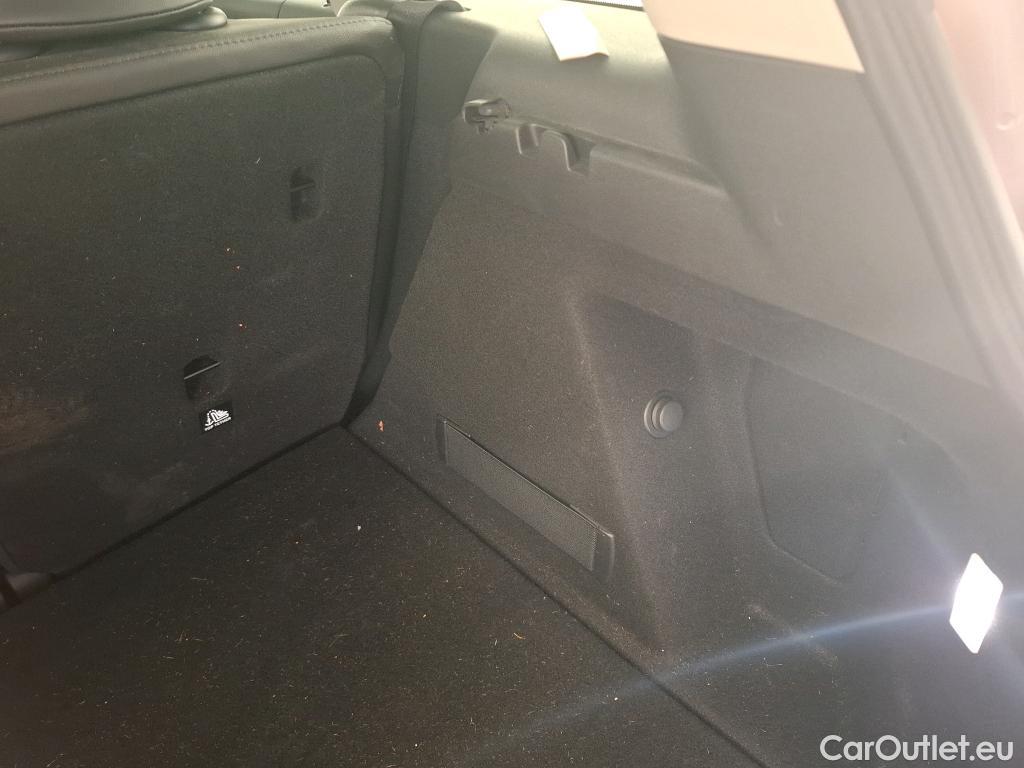  Mini  Countryman MINI  / 2020 / 5P / Crossover Cooper Essential 136 ch BVA7 #11