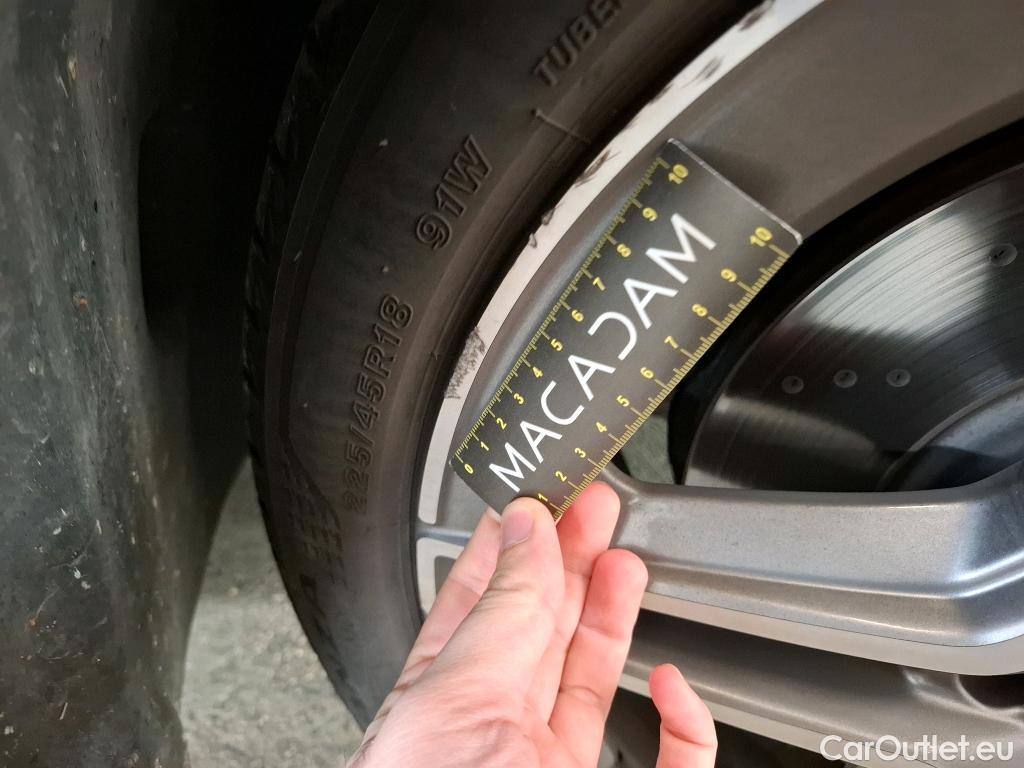  Mercedes  CLA-Klasse MERCEDES-BENZ CLA Coupe / 2019 / 4P / Coupé CLA 200 AMG Line BA7 #15