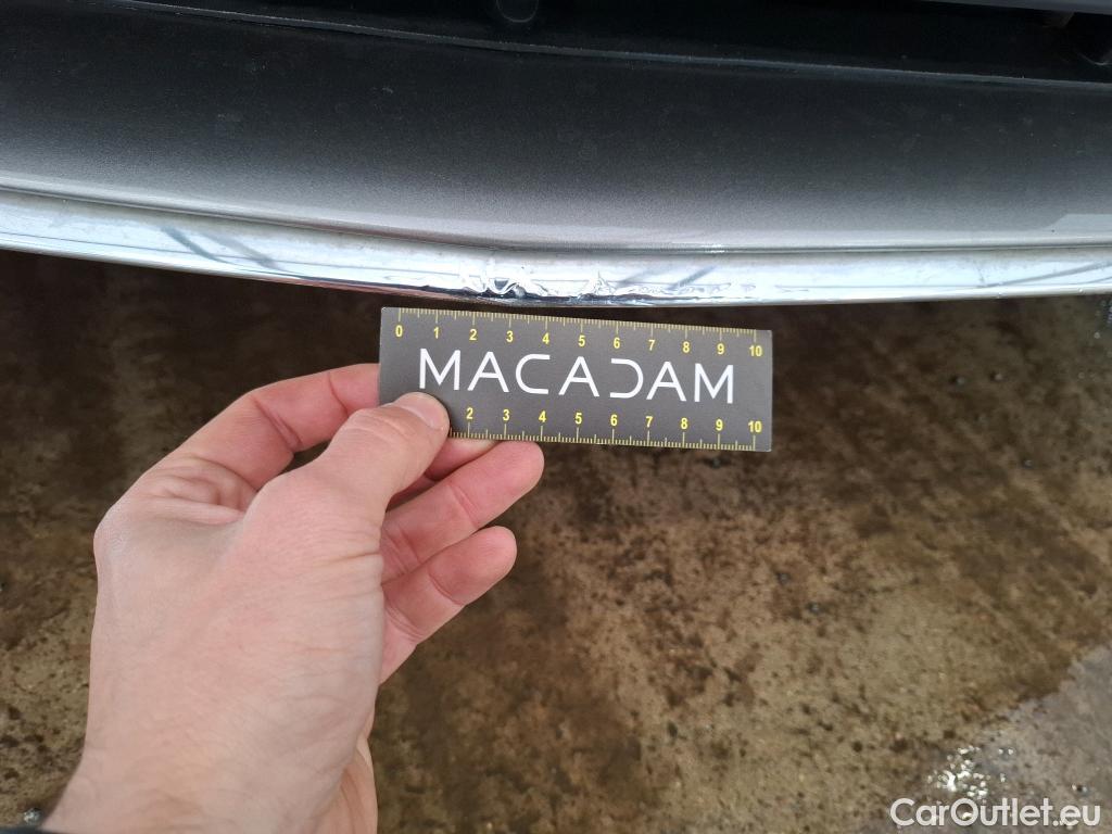  Mercedes  A-Klasse MERCEDES-BENZ Classe A 5p Berline A 200 AMG Line 7G-DCT #2