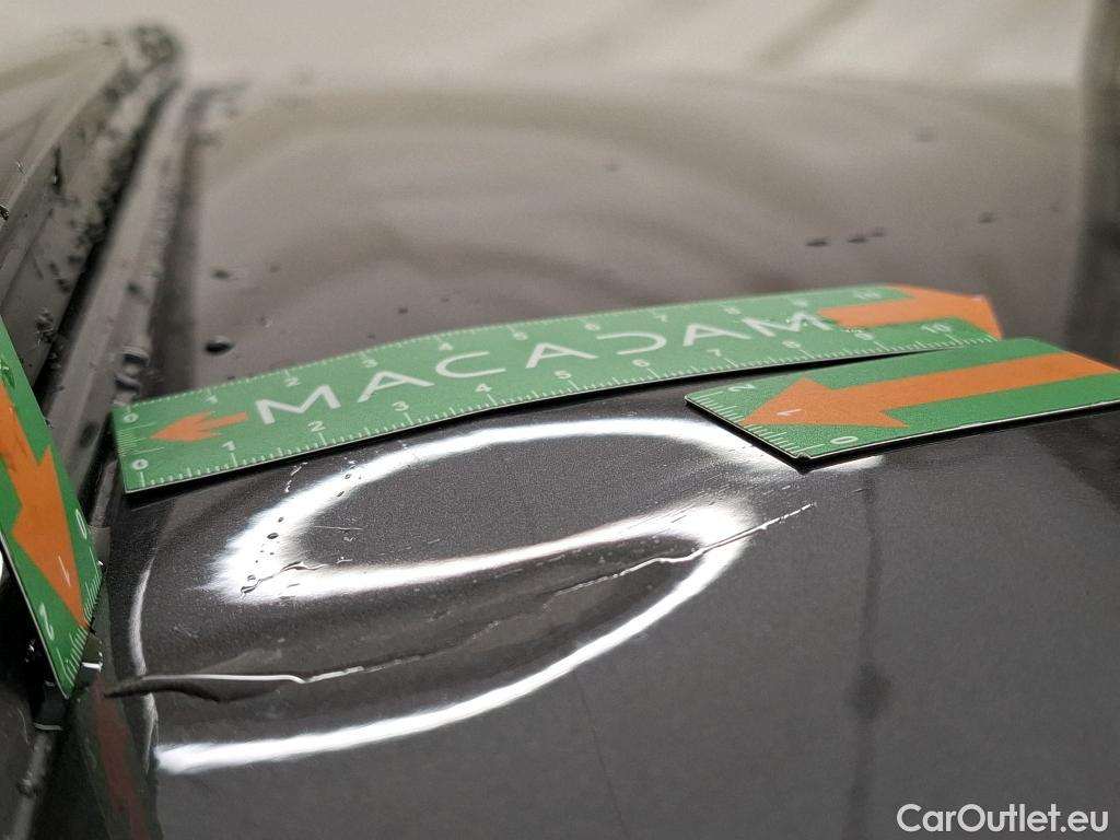  Peugeot  2008  Allure Pack 1.5 HDi 110CV BVM6 E6d #9