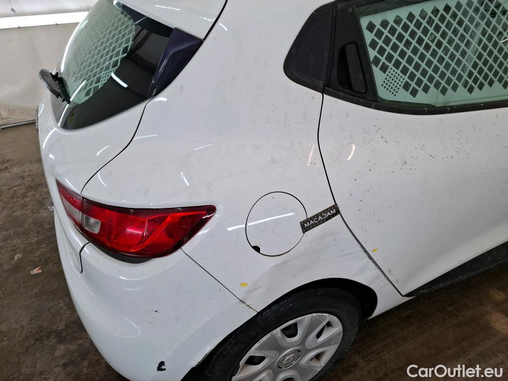  Renault  Clio  IV Air 1.5 dCi 75CV BVM5 E6 #1