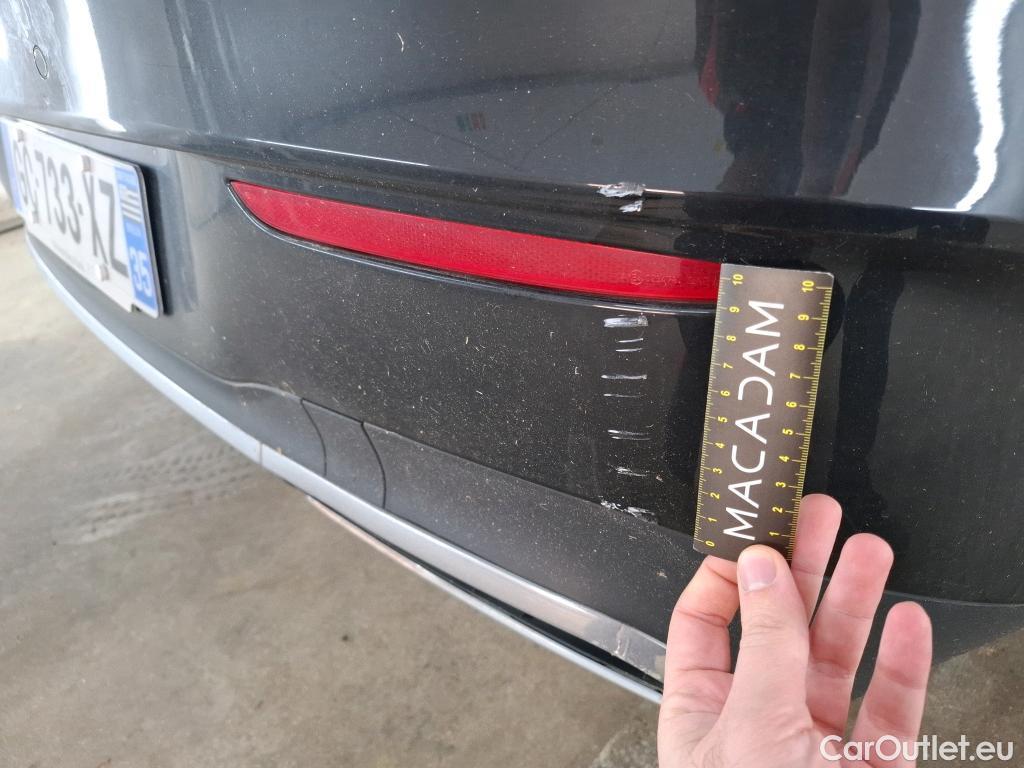  Mercedes  CLA-Klasse MERCEDES-BENZ CLA Coupe / 2019 / 4P / Coupé CLA 200 AMG Line BA7 #9