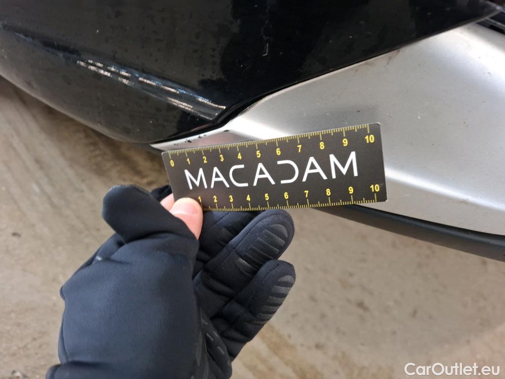  Opel   Grandland X Grandland X Elegance Business 1.5 130CV BVA8 E6d #47