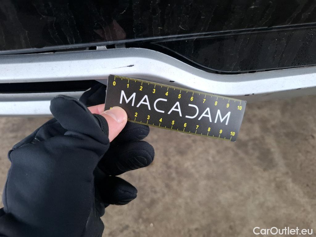  Opel   Grandland X Grandland X Elegance Business 1.5 130CV BVA8 E6d #39