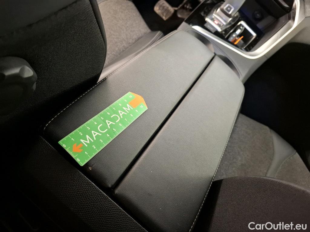  Peugeot  5008  Allure Business 1.2 PureTech 130CV BVA8 7 Sieges E6dT #28