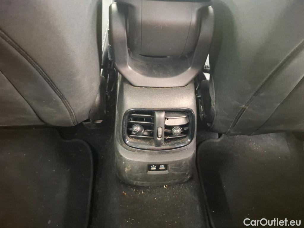  Mini  Countryman MINI  / 2020 / 5P / Crossover Cooper Essential 136 ch BVA7 #24