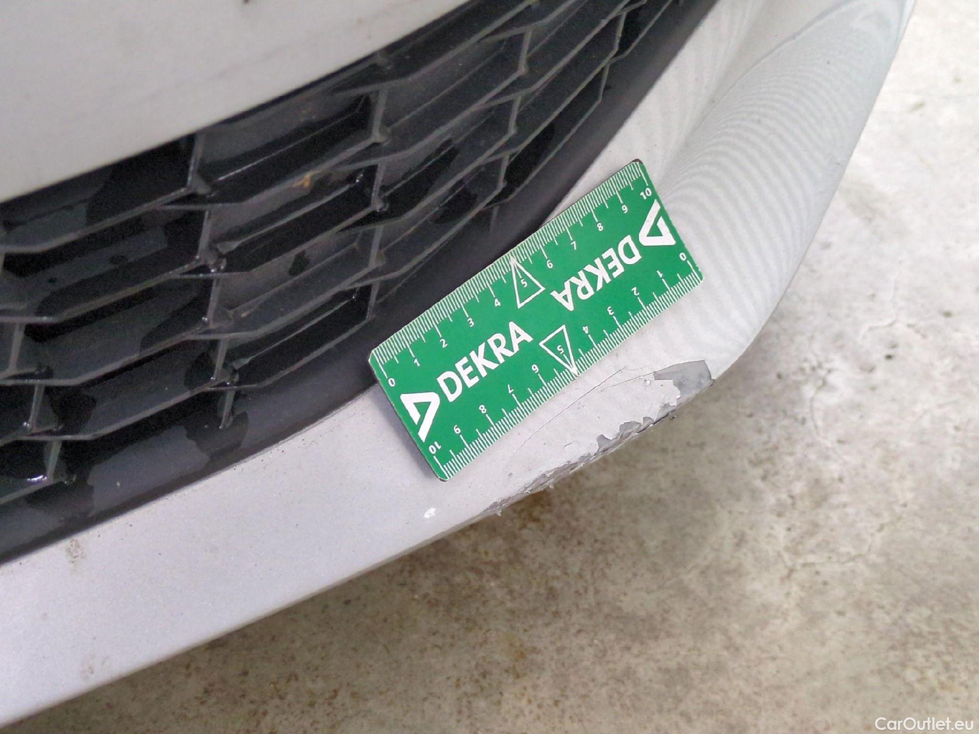  Skoda  Fabia  Ambition 1.0 MPI 80CV BVM5 E6d #37