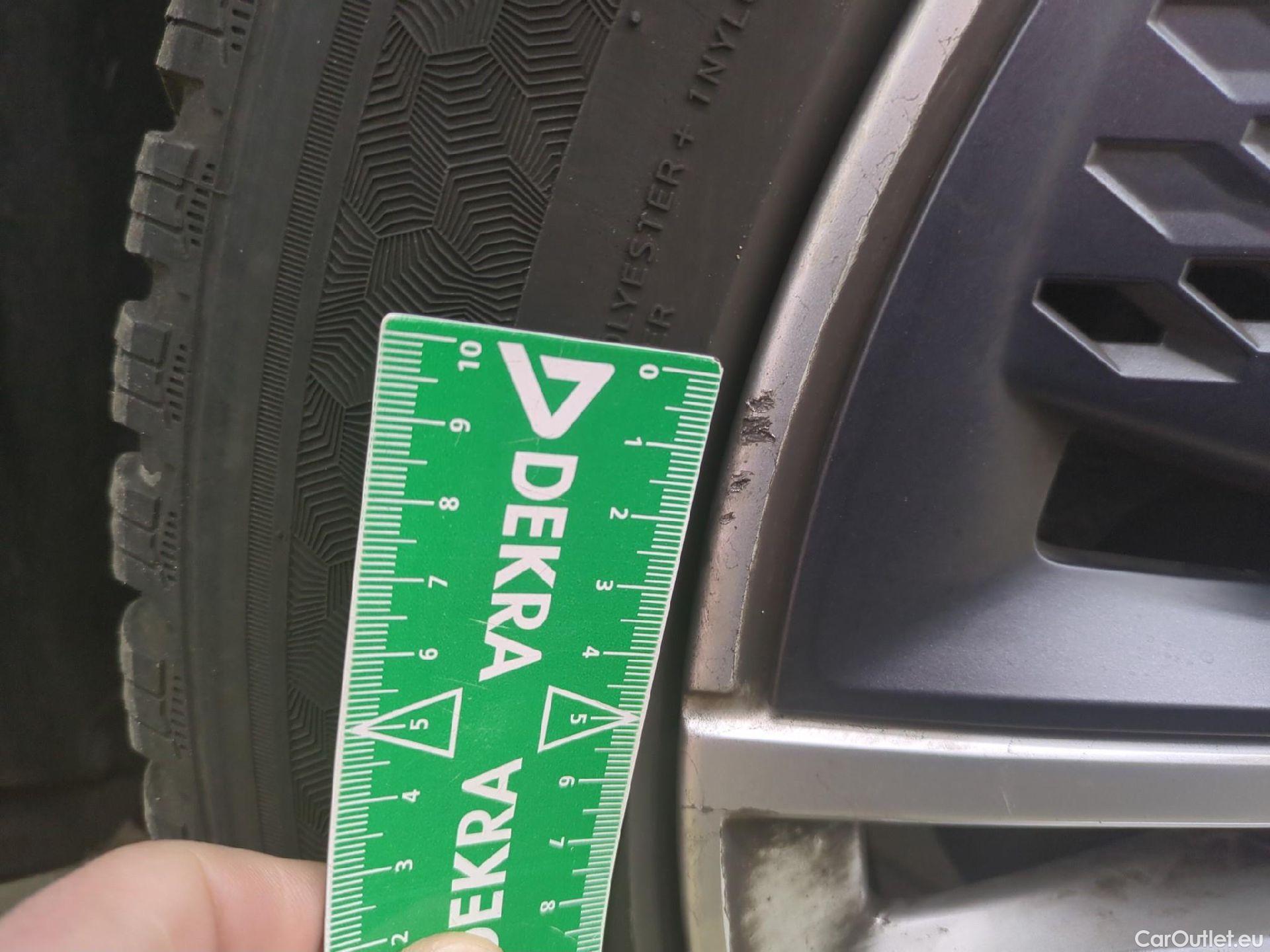  Skoda  Karoq SKODA  5p SUV 1.5 TSI 150ch ACT DSG7 Business #2