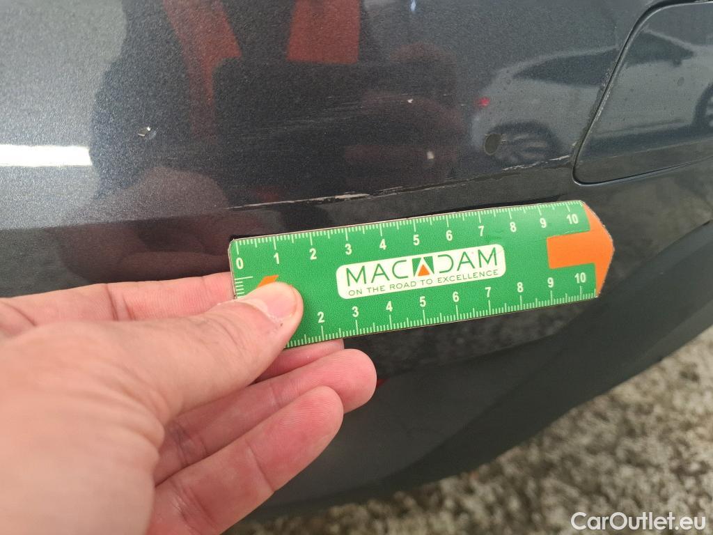  Renault  Megane  IV Berline 5pt. Business 1.5 dCi 115CV BVM6 E6d #15