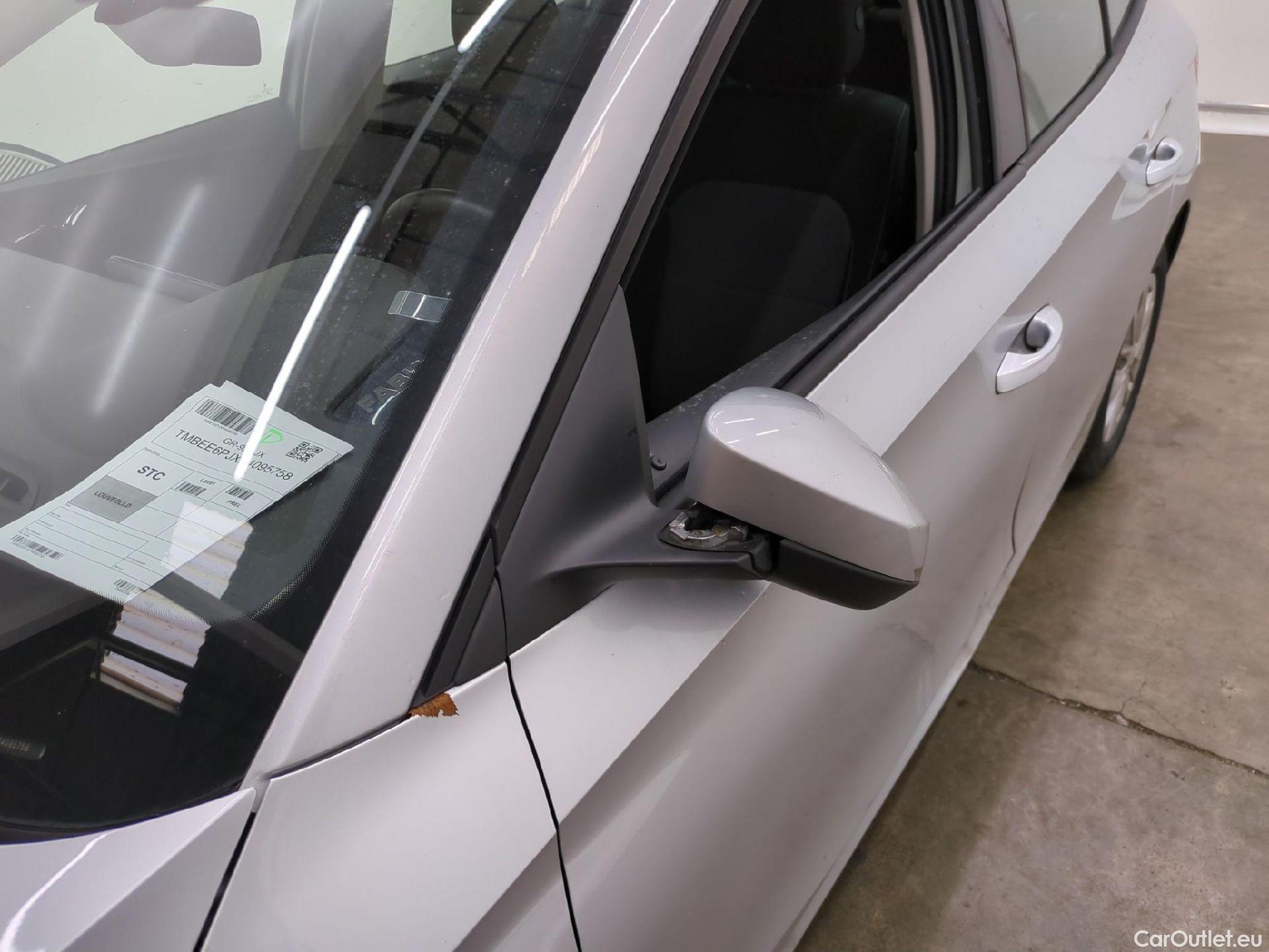  Skoda  Fabia  Ambition 1.0 MPI 80CV BVM5 E6d #8