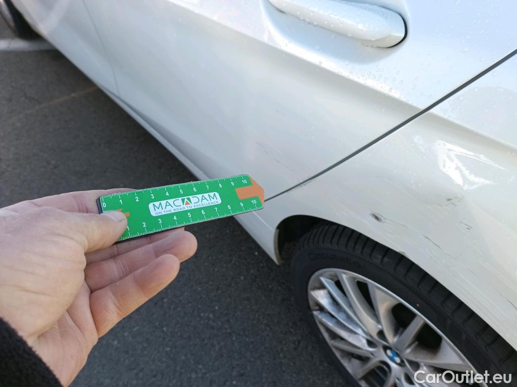  Bmw  Serie 1 BMW  / 2019 / 5P / berlina con portón 118i #5