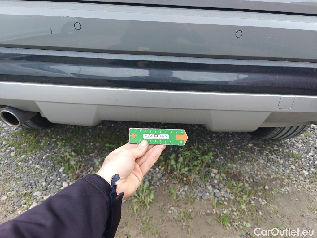  Audi  Q2 AUDI  / 2016 / 5P / todoterreno Design 30 TFSI 85kW (116CV) #4