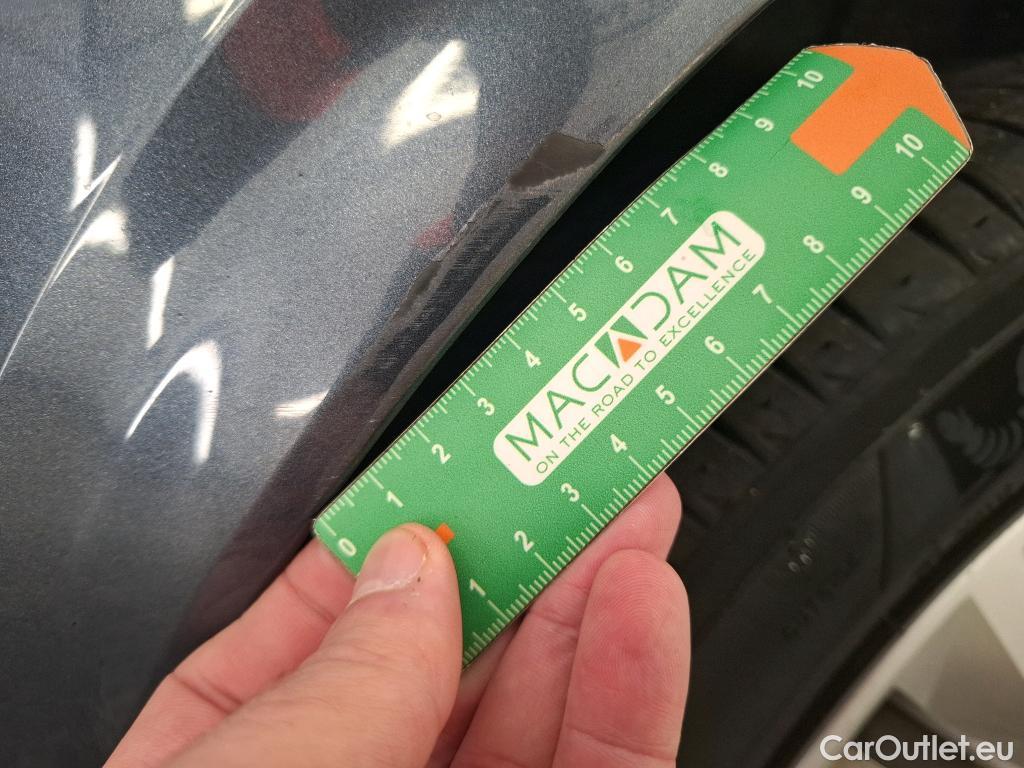  Renault  Megane  IV Berline 5pt. Business 1.5 dCi 115CV BVM6 E6d #17