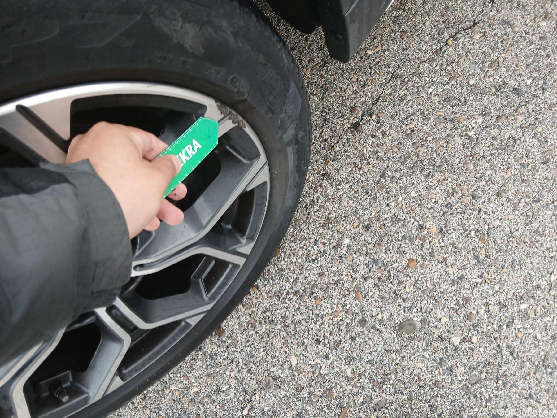  Bmw  X1 BMW  / 2019 / 5P / todoterreno sDrive18d #20