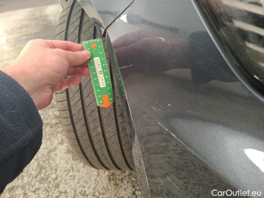  Renault  Megane  IV Berline 5pt. Business 1.5 dCi 115CV BVM6 E6d #2