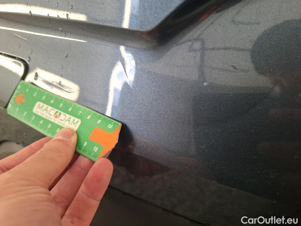  Renault  Megane  IV Berline 5pt. Business 1.5 dCi 115CV BVM6 E6d #18