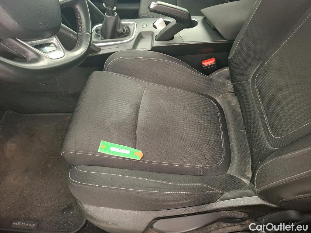  Renault  Megane  IV Berline 5pt. Business 1.5 dCi 115CV BVM6 E6d #78