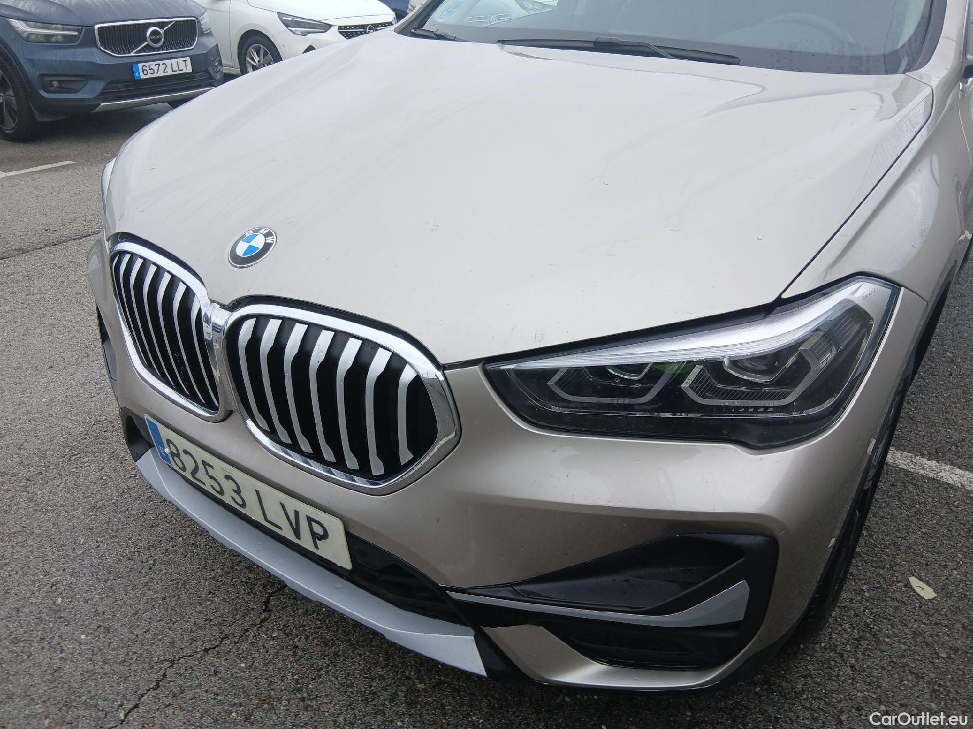  Bmw  X1 BMW  / 2019 / 5P / todoterreno sDrive18d #3