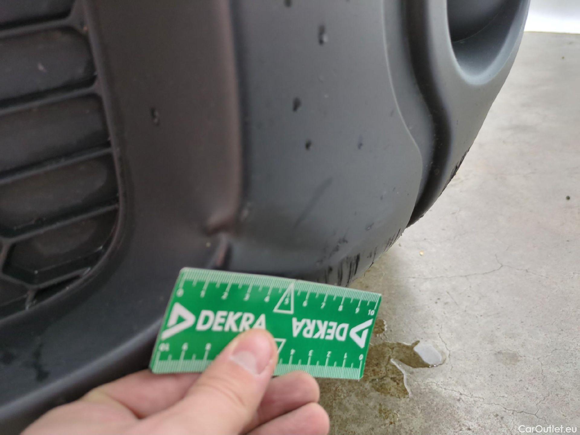  Renault  Kangoo  II Express Extra (Série Spéciale) 1.5 dCi 95CV BVM6 E6dT #38