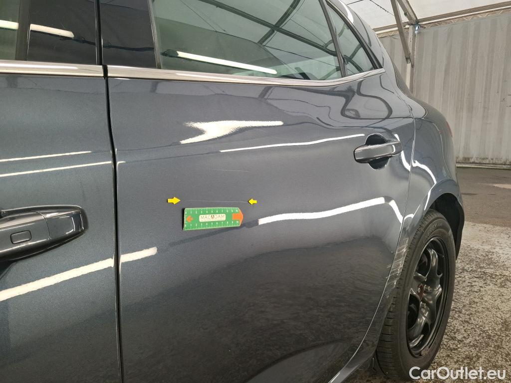  Renault  Megane  IV Berline 5pt. Business 1.5 dCi 115CV BVM6 E6d #51