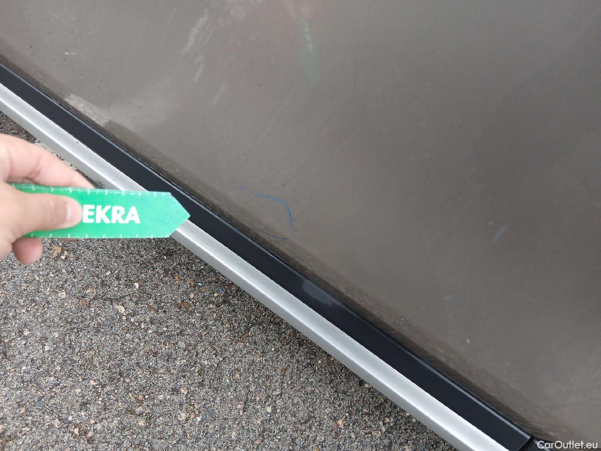  Bmw  X1 BMW  / 2019 / 5P / todoterreno sDrive18d #12