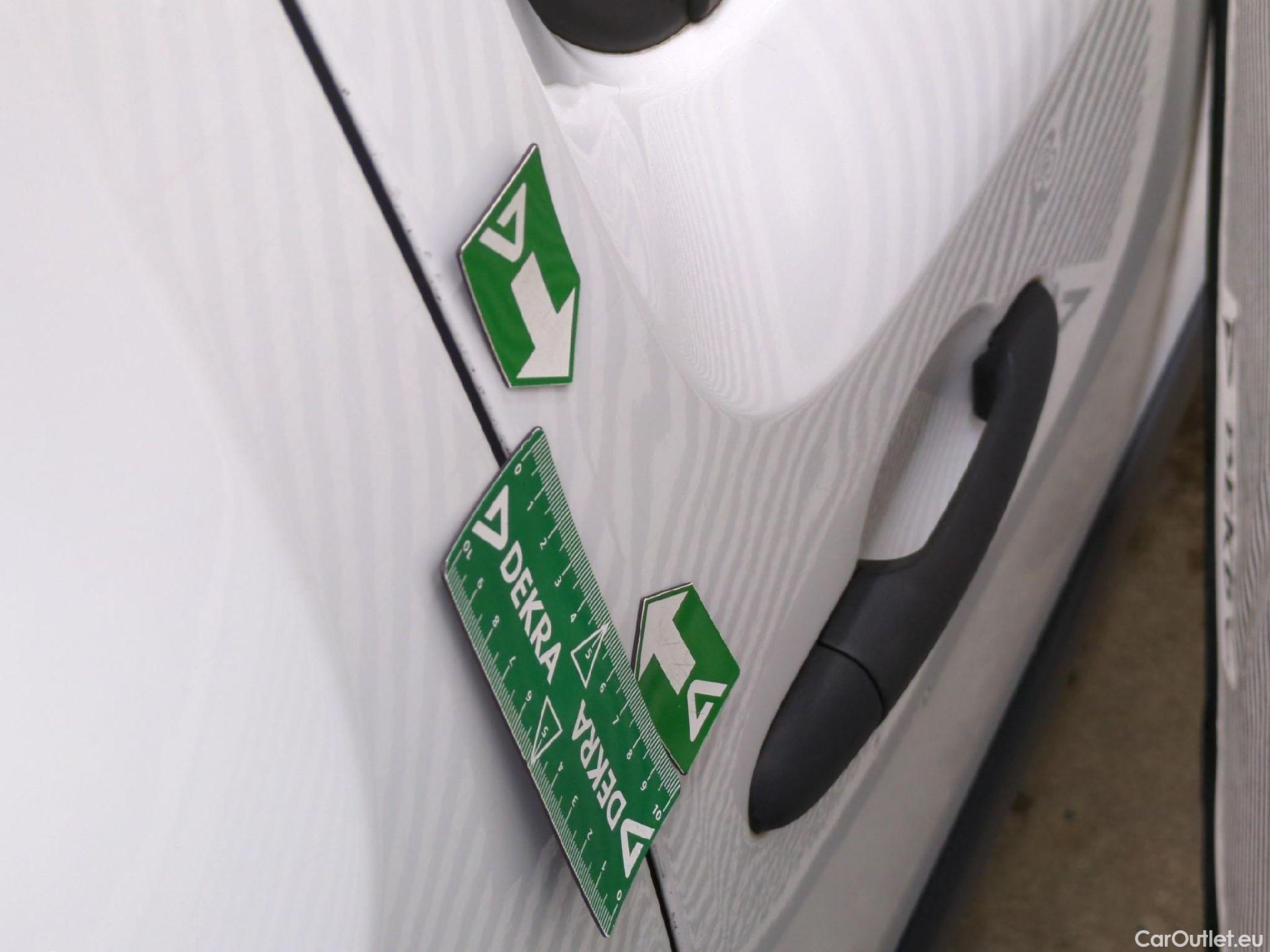  Renault  Kangoo  II Express Extra (Série Spéciale) 1.5 dCi 95CV BVM6 E6dT #26