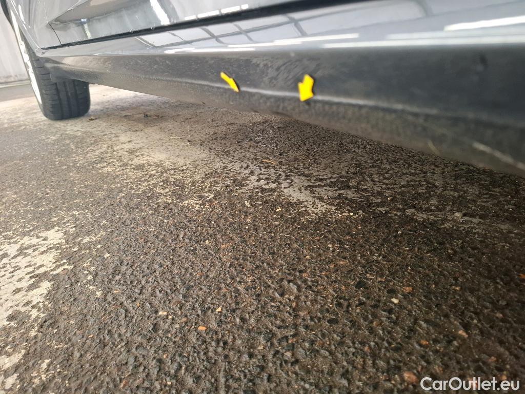  Renault  Megane  IV Berline 5pt. Business 1.5 dCi 115CV BVM6 E6d #57