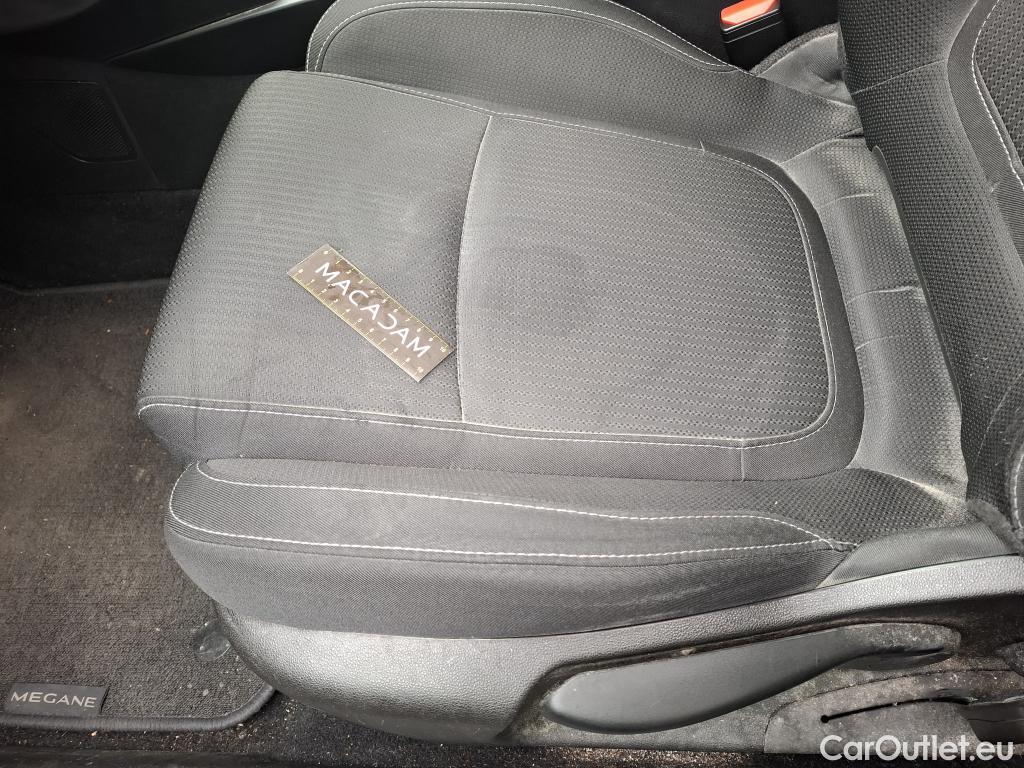  Renault  Megane  IV Berline 5pt. Business 1.5 dCi 115CV BVM6 E6d #66