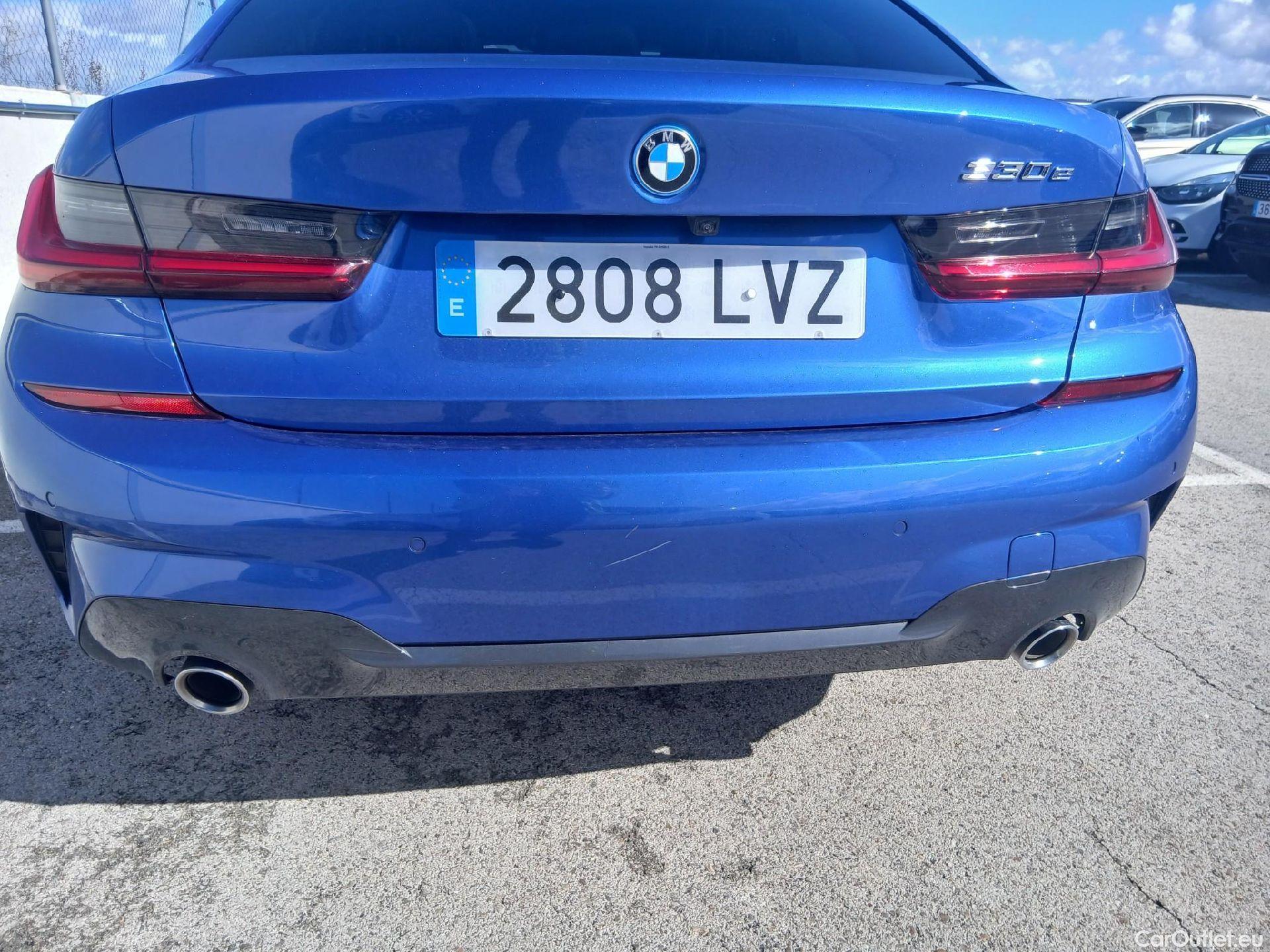  Bmw  Serie 3 BMW  / 2018 / 4P / sedán 330e #25