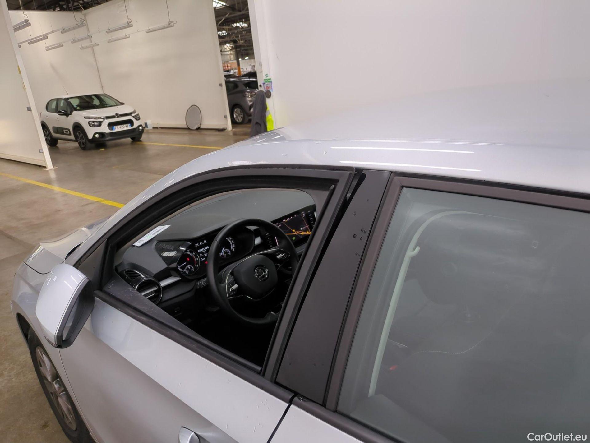  Skoda  Fabia  Ambition 1.0 MPI 80CV BVM5 E6d #7