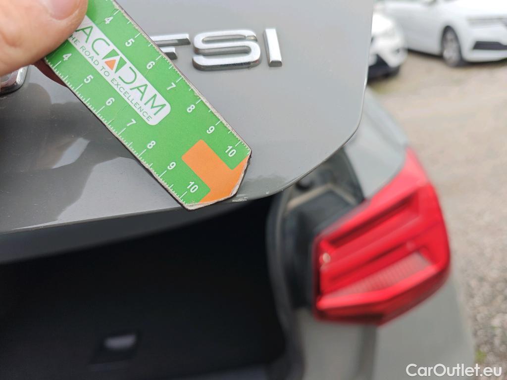  Audi  Q2 AUDI  / 2016 / 5P / todoterreno Design 30 TFSI 85kW (116CV) #47