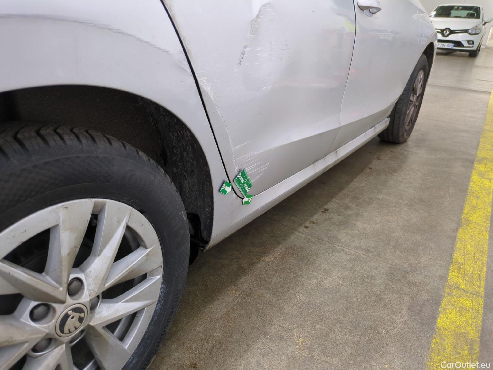  Skoda  Fabia  Ambition 1.0 MPI 80CV BVM5 E6d #29