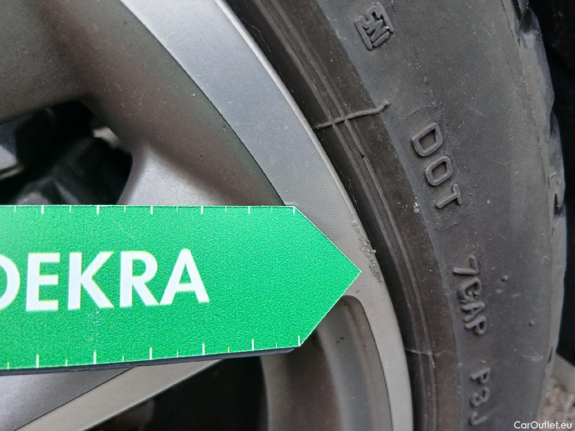  Audi  A5 Sportback AUDI A5 / 2019 / 5P / berlina con portón B.Line 35 TFSI S tronic Sportback #22