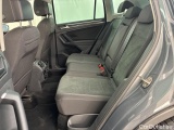  Volkswagen  Tiguan VOLKSWAGEN  / 2020 / 5P / SUV 1.5 TSI 150 DSG7 Elegance #9