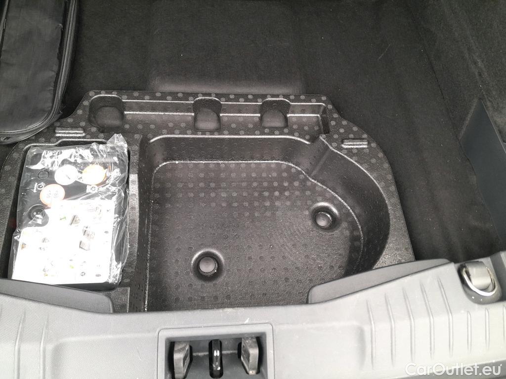  Ford  Mustang FORD  Mach-E / 2020 / 5P / todoterreno AWD 258kW Batería 98.8Kwh #3