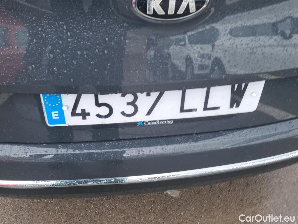  KIA  Sportage KIA  1.6MHEV Drive 100kW(136CV) 4x2(Crist Tintados) #4