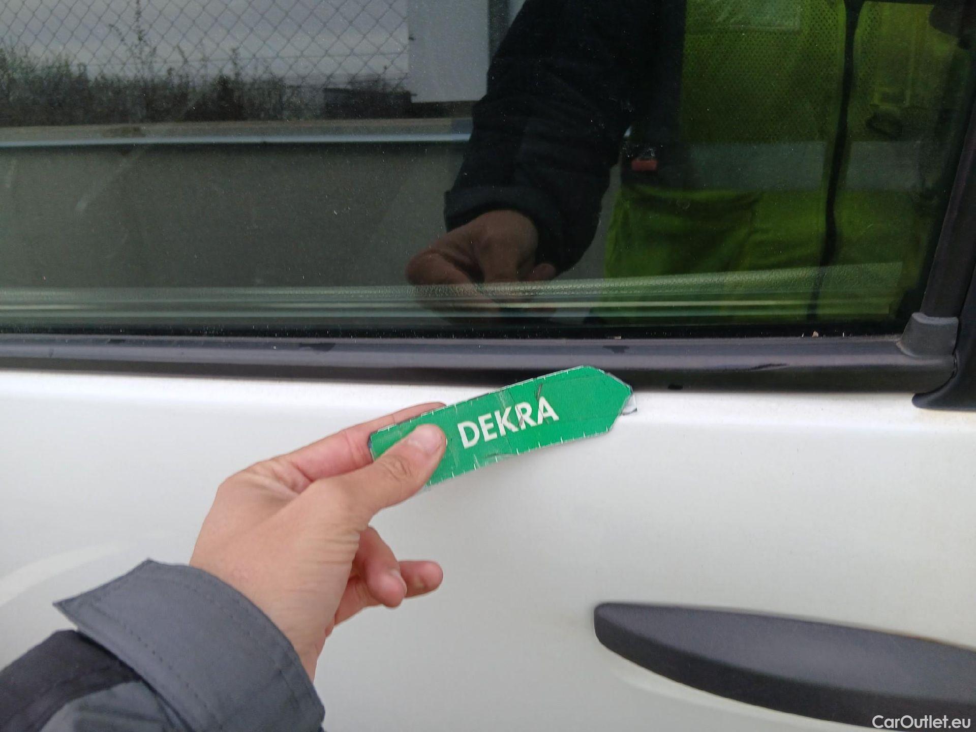  Dacia  Lodgy DACIA  / 2012 / 5P / monovolumen compacto Comfort Blue dCi 70kW (95CV) 7Pl - 18 #16