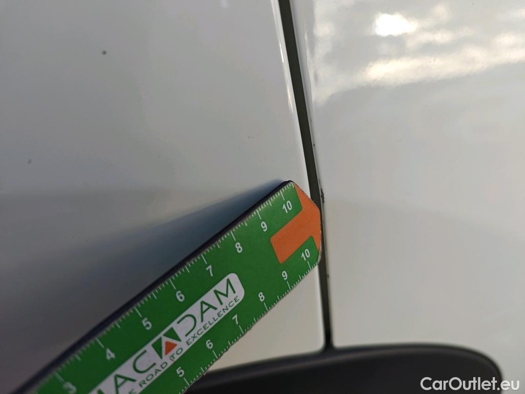  Nissan  Qashqai NISSAN  / 2017 / 5P / todoterreno DIG-T 103 kW (140 CV) E6D N-CONNECTA #31