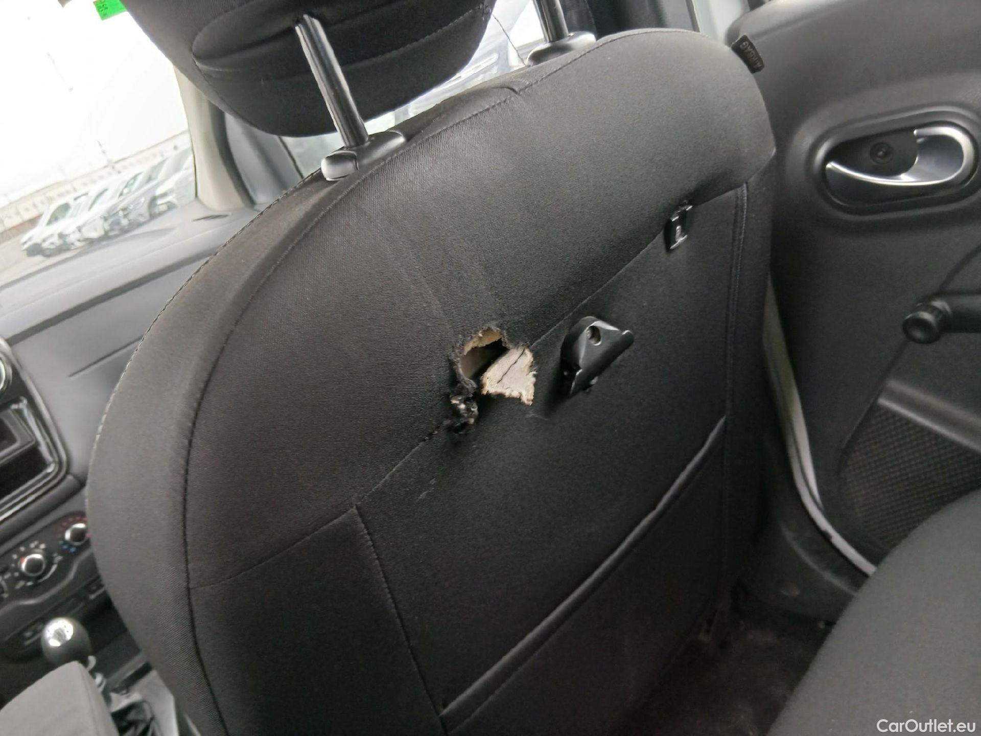  Dacia  Lodgy DACIA  / 2012 / 5P / monovolumen compacto Comfort Blue dCi 70kW (95CV) 7Pl - 18 #21