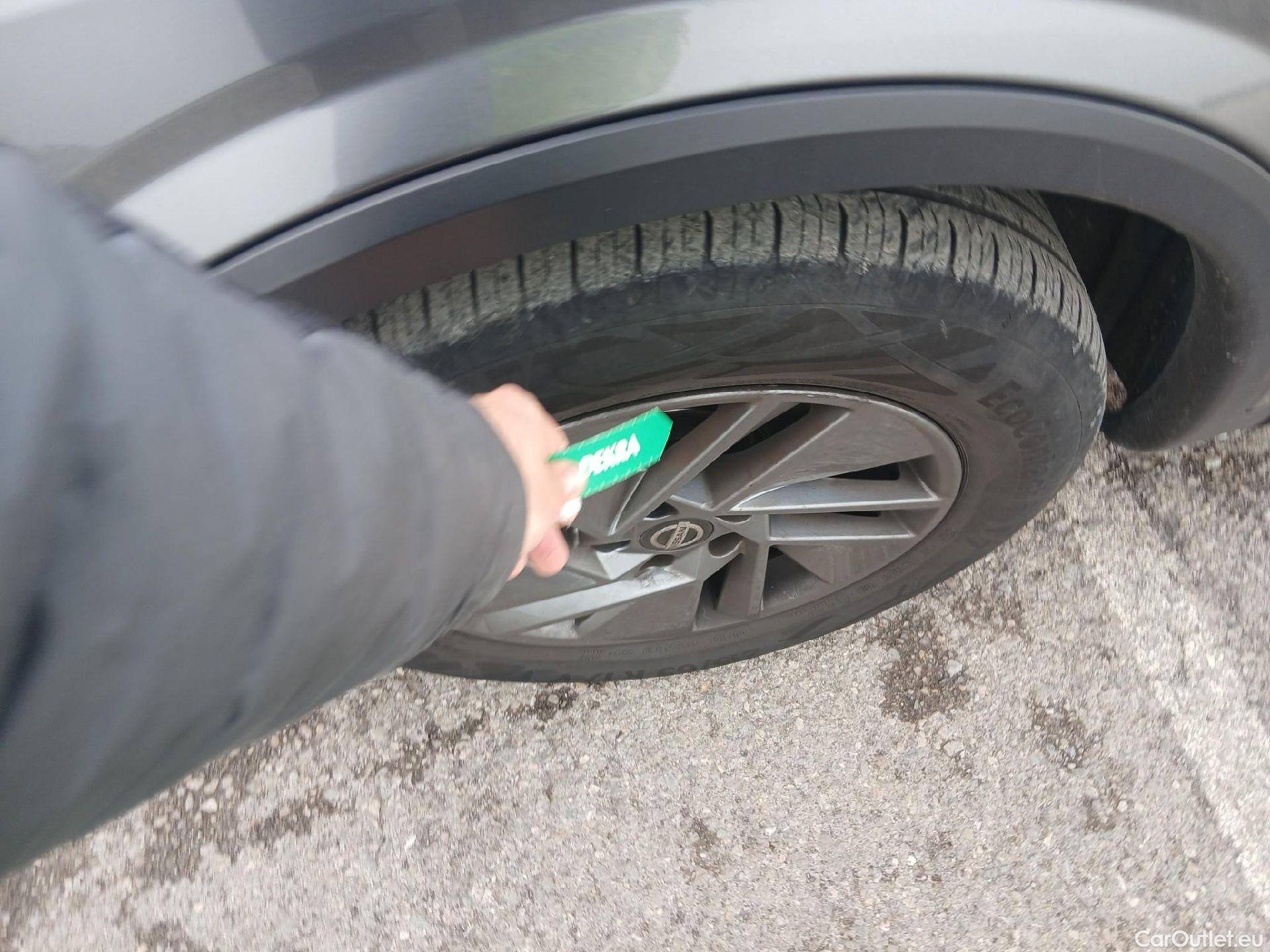  Nissan  Qashqai NISSAN  / 2021 / 5P / todoterreno DIG-T 116kW (158CV) mHEV Xtronic Acenta (AC) #6