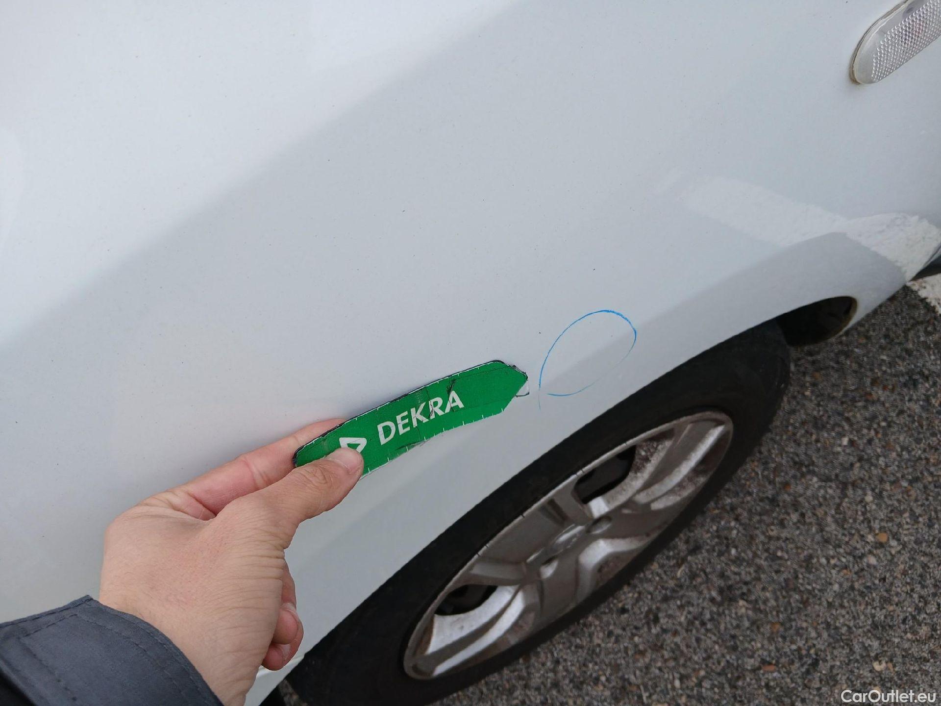  Dacia  Lodgy DACIA  / 2012 / 5P / monovolumen compacto Comfort Blue dCi 70kW (95CV) 7Pl - 18 #11