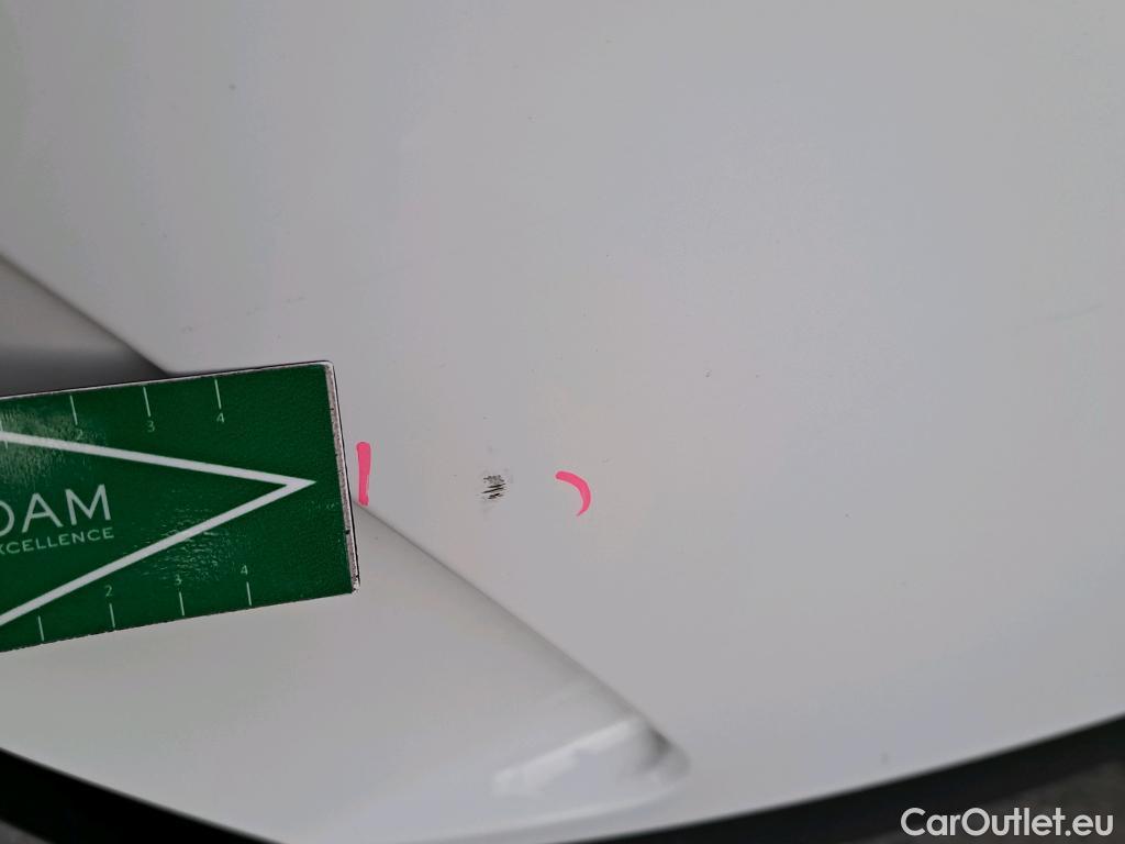  Land Rover  Discovery MG HS / 2023 / 5P / todoterreno 1.5 Turbo GDI Comfort DCT #14