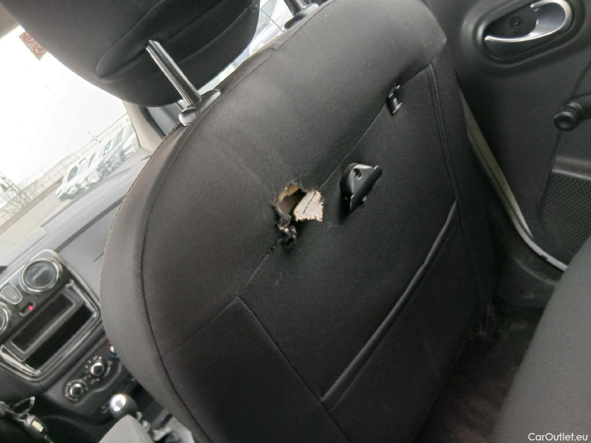  Dacia  Lodgy DACIA  / 2012 / 5P / monovolumen compacto Comfort Blue dCi 70kW (95CV) 7Pl - 18 #22