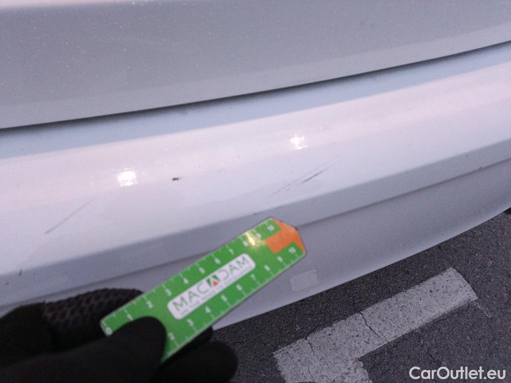  Mercedes  A-Klasse MERCEDES-BENZ Clase A / 2018 / 5P / berlina con portón A 250 e #8