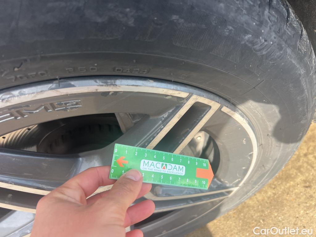  Mercedes  G-Klasee MERCEDES-BENZ GLC Coupé / 2019 / 5P / coupé GLC 220 d 4MATIC #4